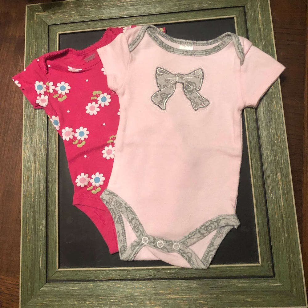 Assorted Onesies - Set of 2 P1